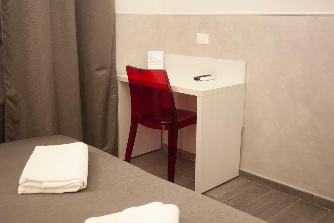 רומא Rubino Guest House מראה חיצוני תמונה
